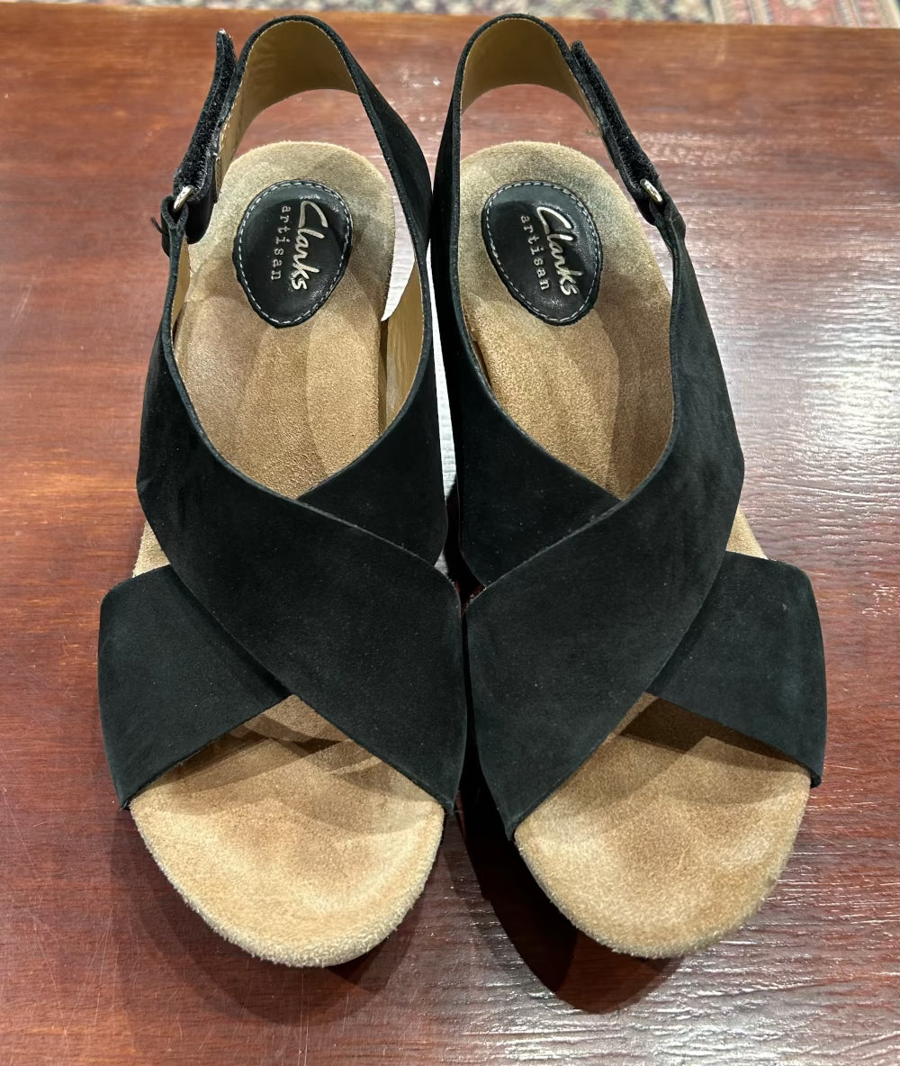 Clarks artisan sandals best sale