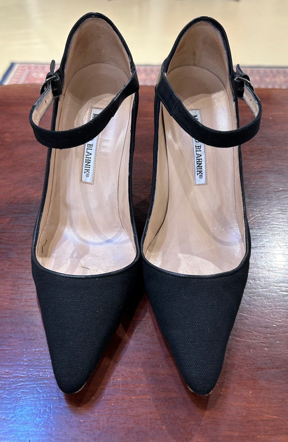 Women s Shoes 38 EU 7.5 M US Manolo Blahnik Ankle Strap Heels Le Circularity Boutique