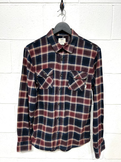 Men's S Shirt, 97% Cotton Long Sleeve, Button Up, Black/Burgundy/Cream Plaid, tailored Fit, Vans