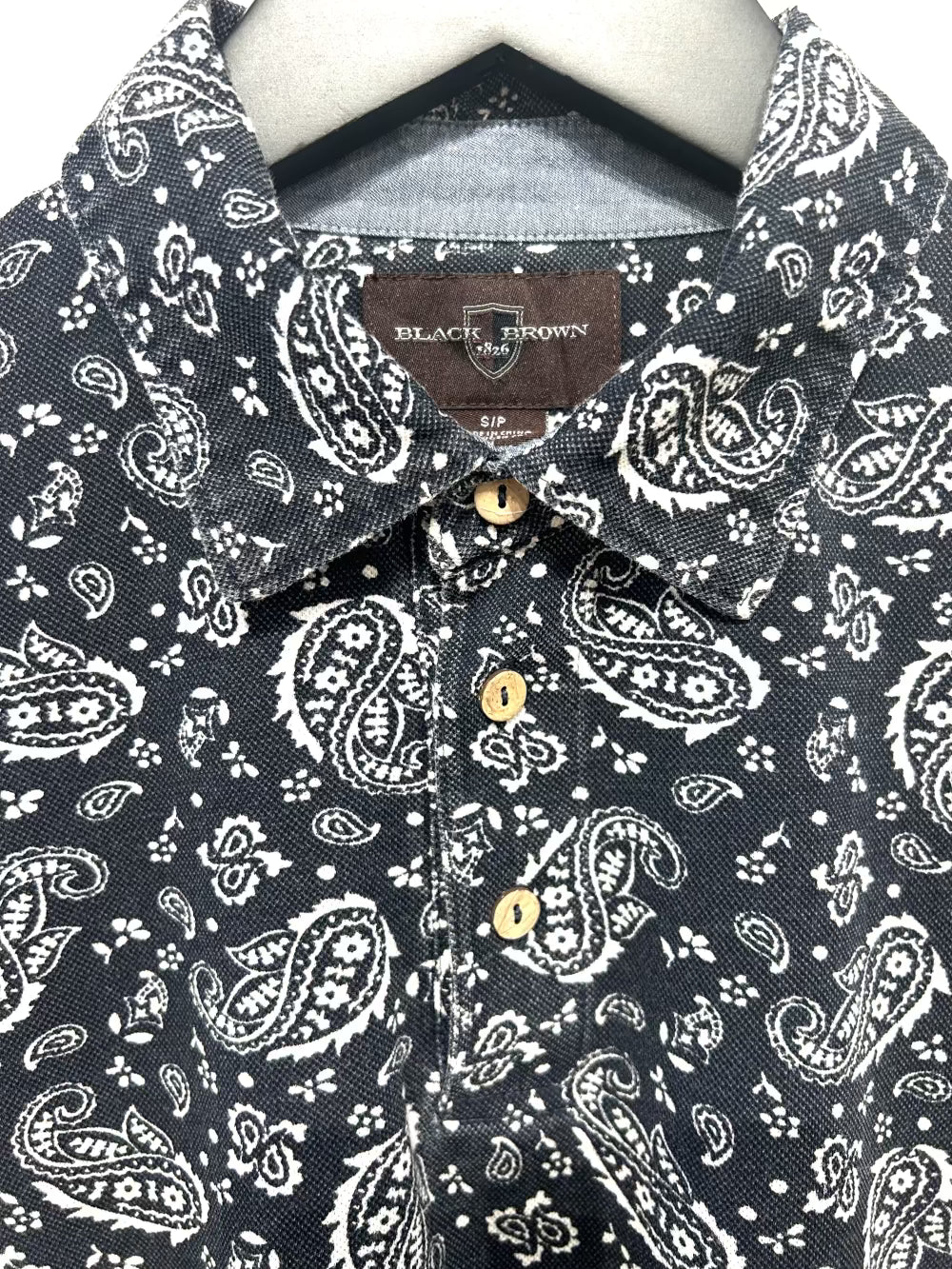 Men's S Cotton Knit Shirt, Short Sleeve, Button Up, Charcoal Black/Ecru Paisley, Black Brown