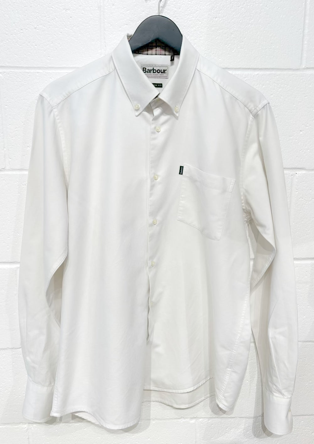 Men's M Shirt,  Long Sleeve, Button Up, White Cotton with Plaid Inserts, Tailored Fit, Barbour