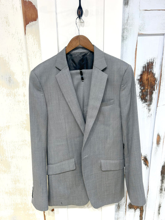 Men's 40T Suit Light Grey, Tailored Slim Fit Y&O Bespoke