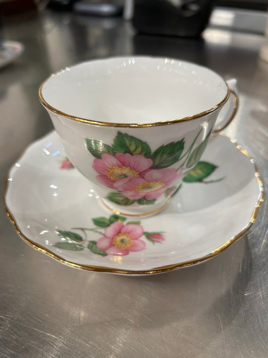 Local Pickup Only - Royal Vale Bone China Teacup and Saucer England Wild Rose