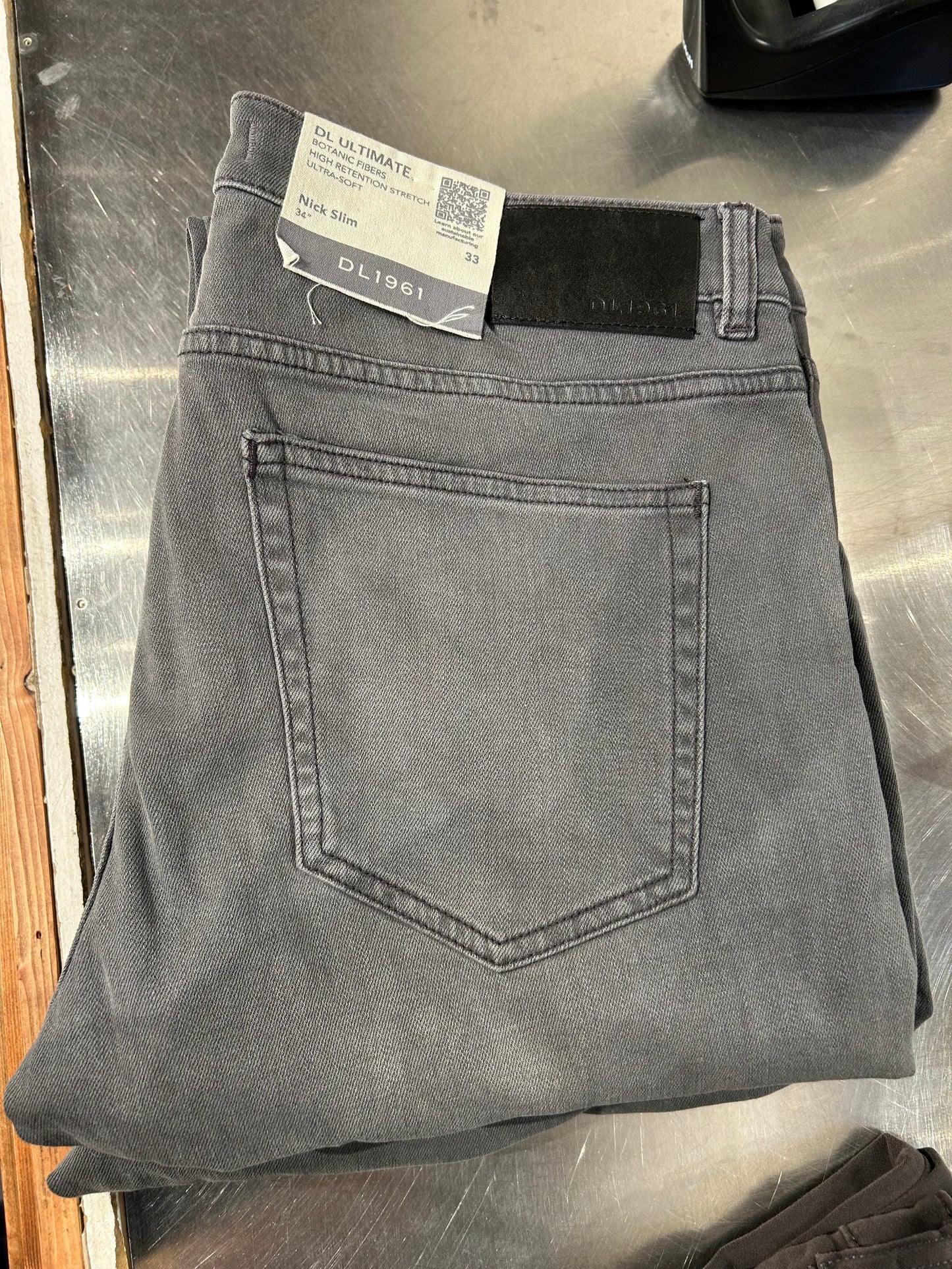 DL1961 Nick Slim Grey "Gridiron" Jeans Men High Retention Stretch