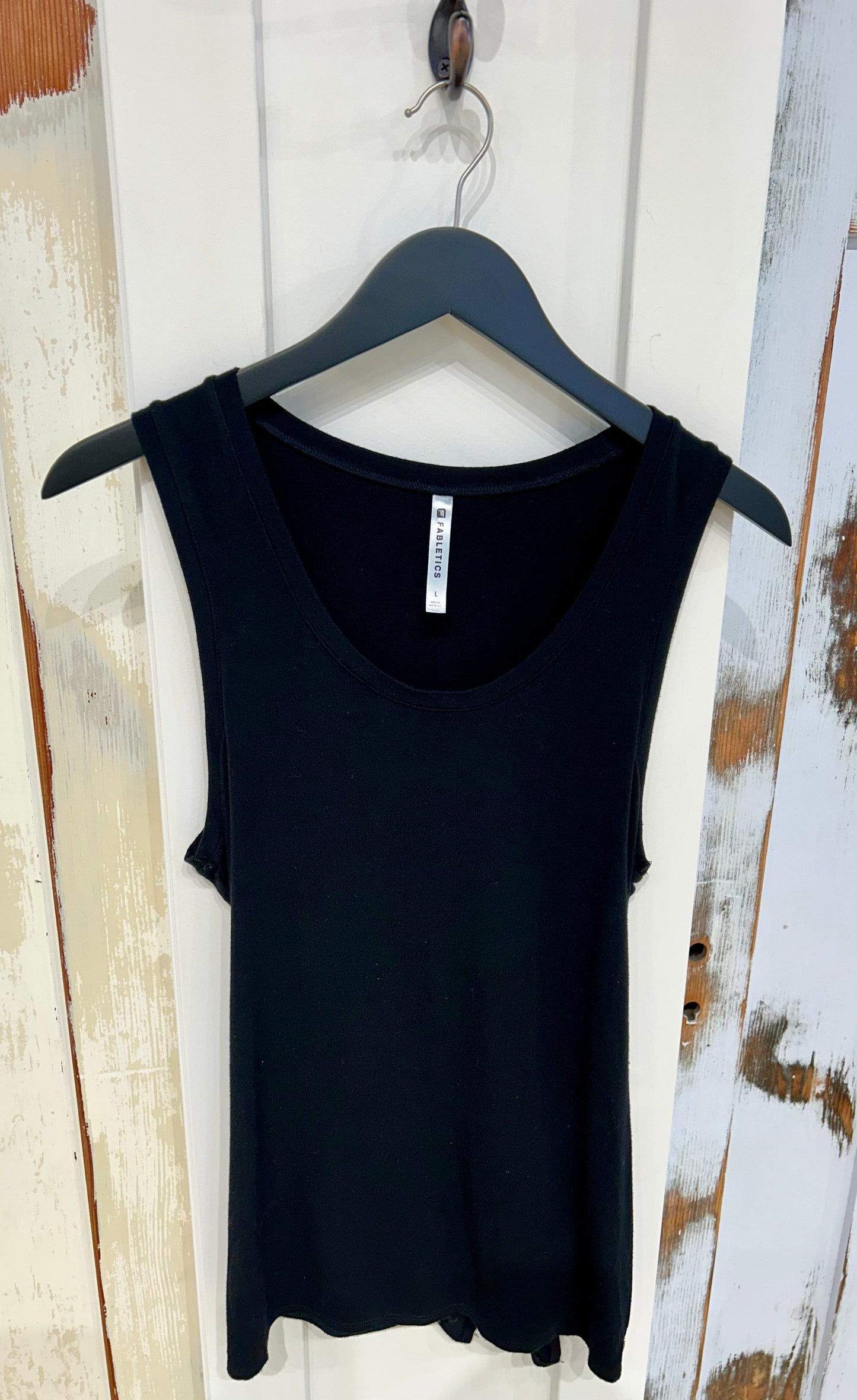 Women's L Activewear Top, Strappy, Keyhole and Tie Back - Black, Fabletics