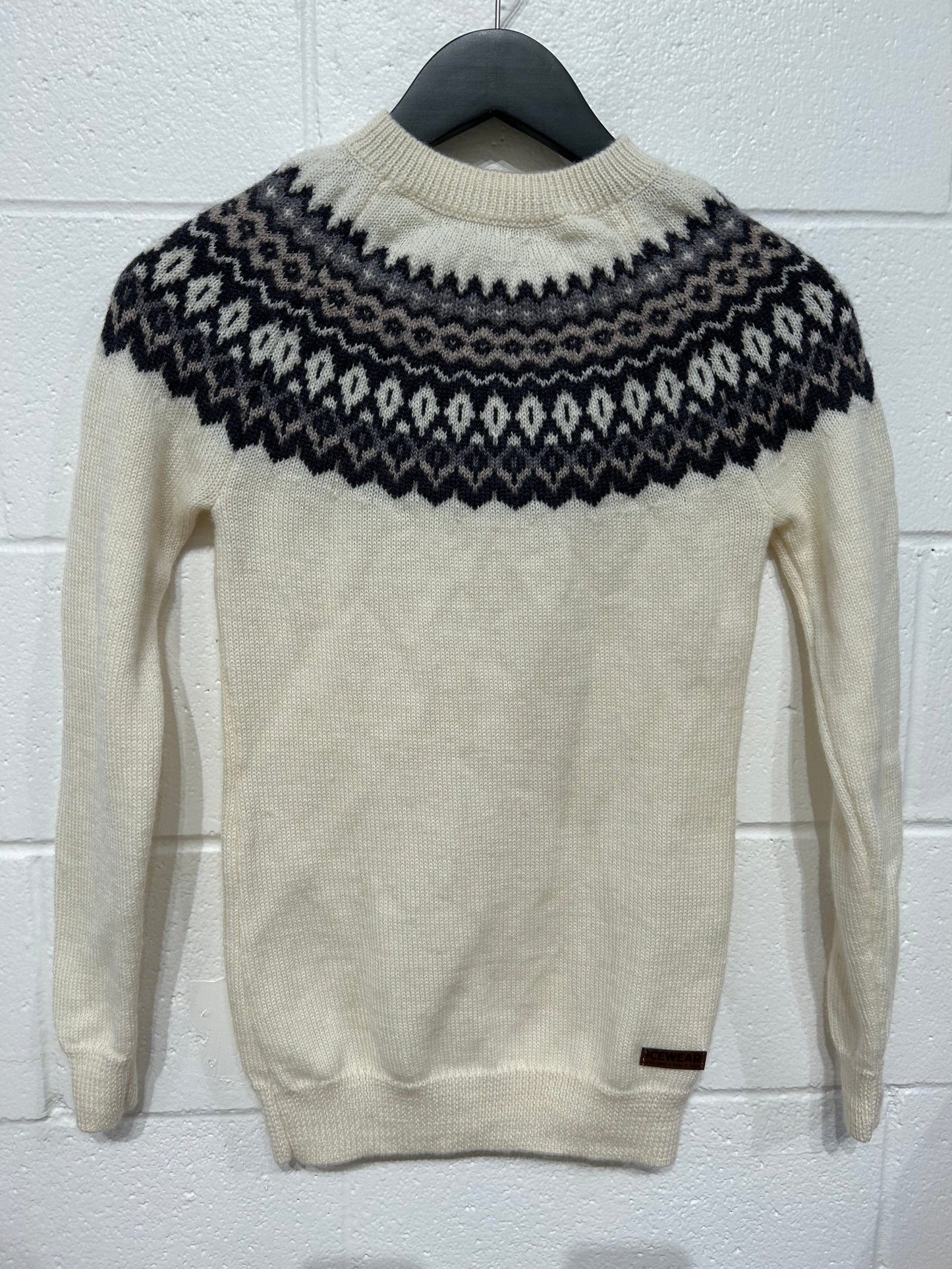 Women's XS 100% Icelandic Wool Icewear Sweater Fair Isle Pattern