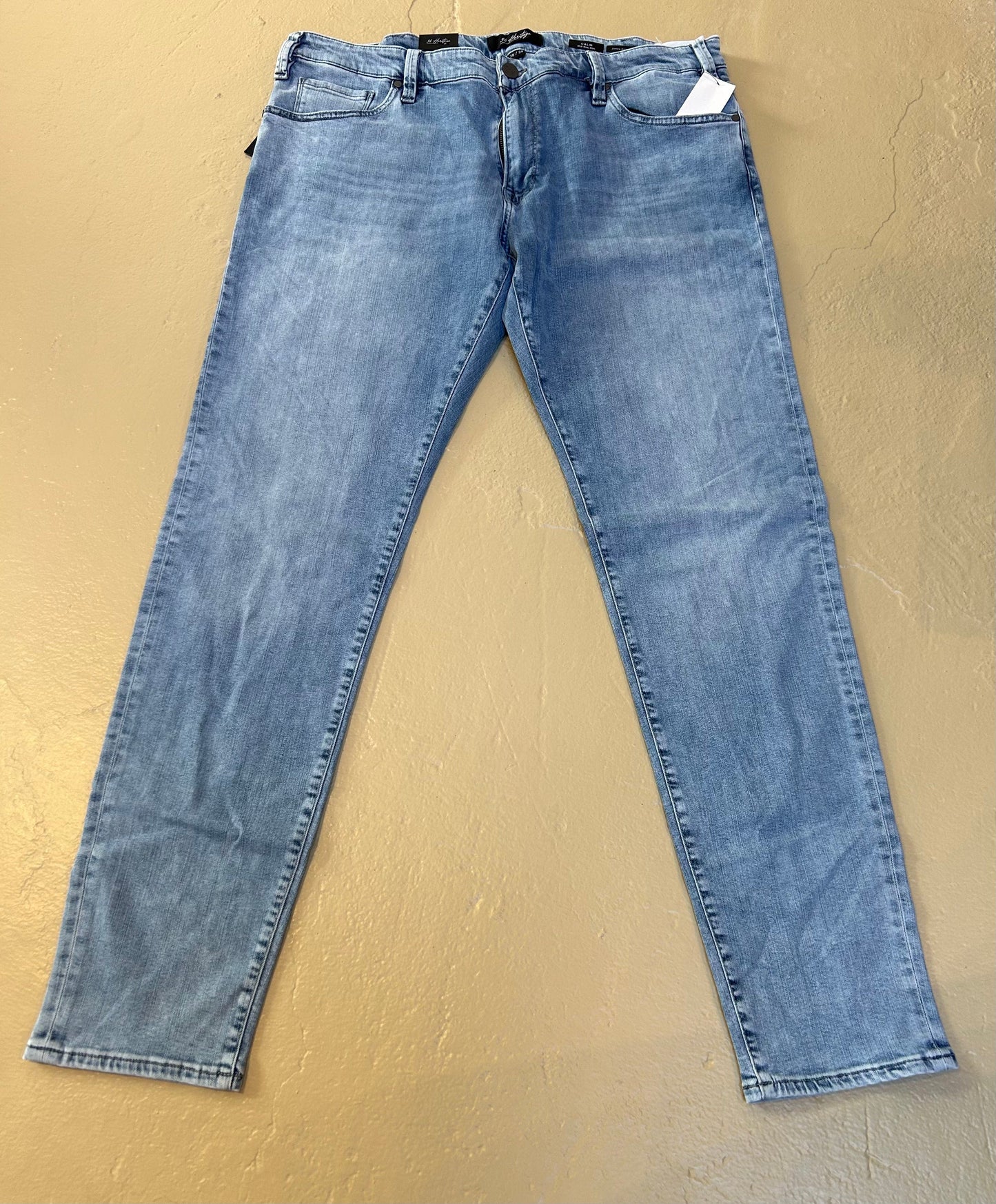 Men's Jeans 38 x 34, Calm,  New with Tags NWT - Light Wash Denim, 34 Heritage