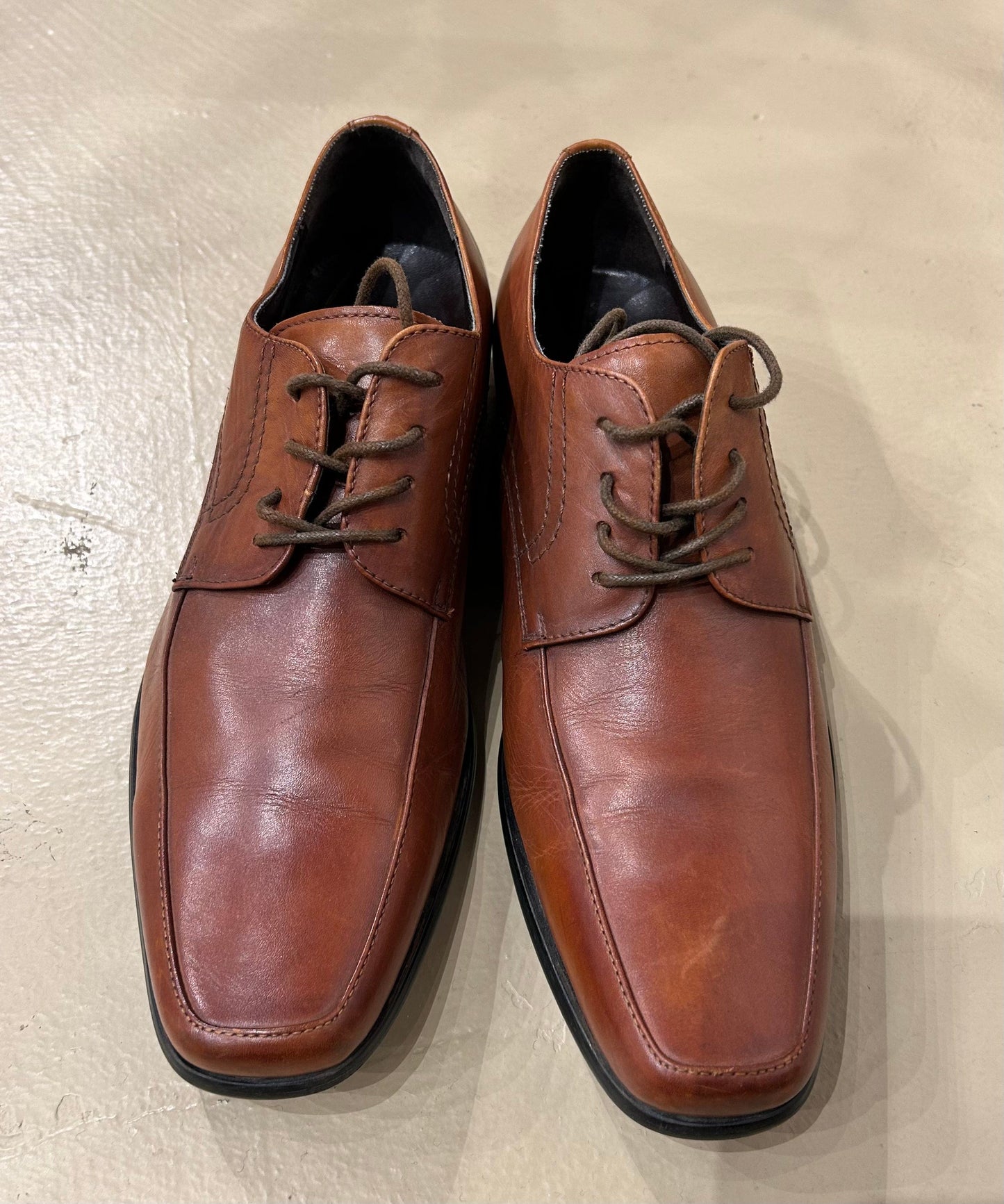 Men's Shoes - 41 EU (approx US 8-8.5), Pegabo, Caramel Oxford Lace-up