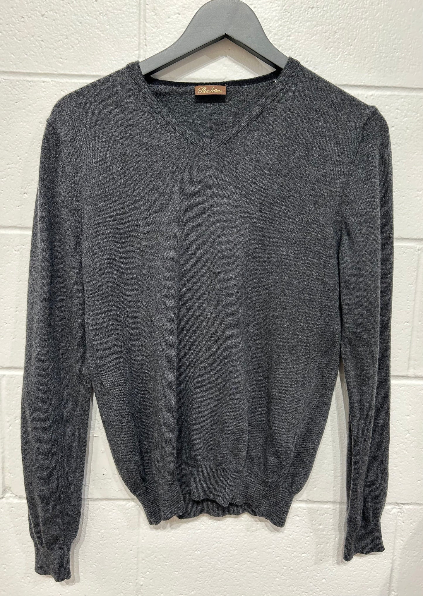 Men's M Sweater V-neck,  Long Sleeve - Charcoal Grey, Stenstroms