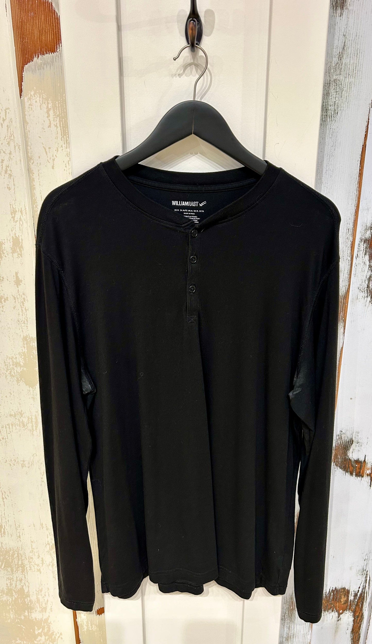 Men's T-Shirt Henley, XL Long Sleeve, Black, William Rast