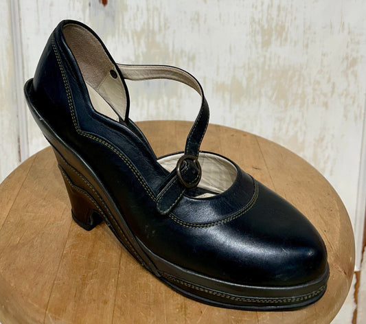 Women's Shoes - 6 US, Fluevog, "Sally Jane" Black Leather Almond Toe Wedge Heels, Ankle Strap, Scalloped, Wave Pattern