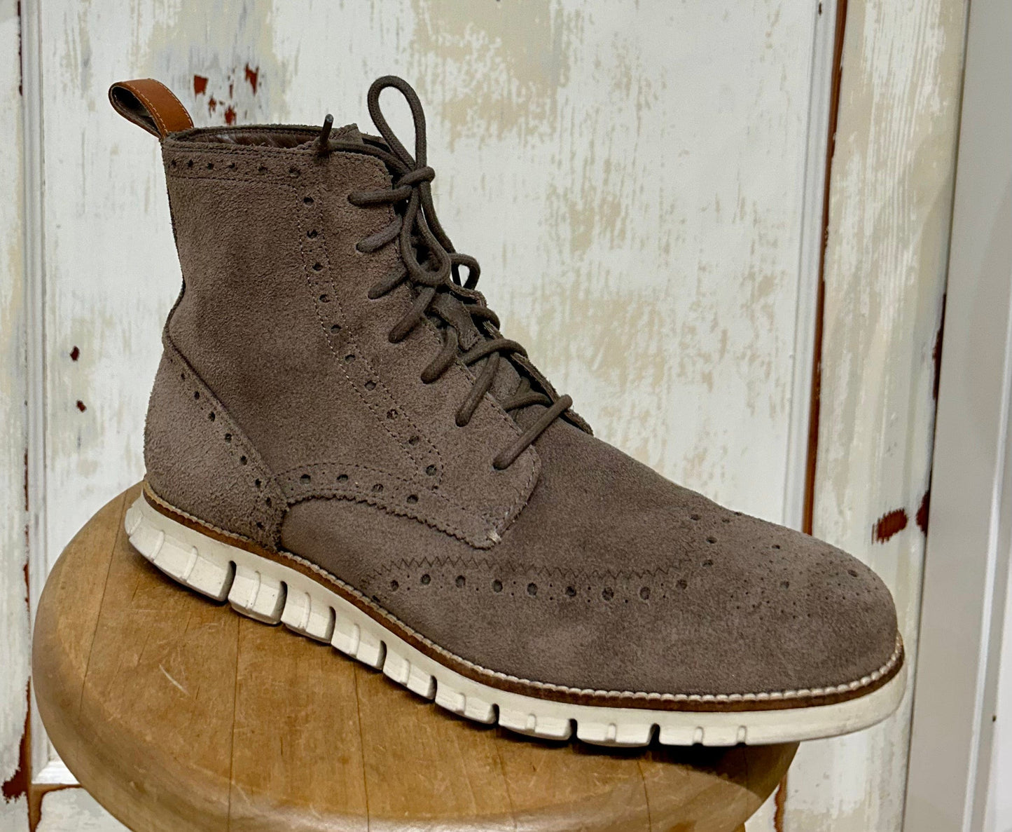 Men's Shoes - US 10M, Cole Haan Lace-up Ankle Boot, "Ogran" Taupe Suede Leather Upper, Brogue, Fleece Lined, Rubber Lug Sole