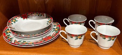 Christmas Pattern Poinsettia Dining Set, 4 full Settings and extras