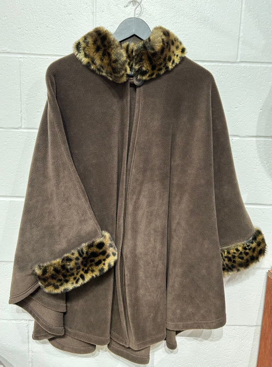 Women's O/S Brown Fleece Cloak Cape, Faux Leopard Trim, Parkhurst