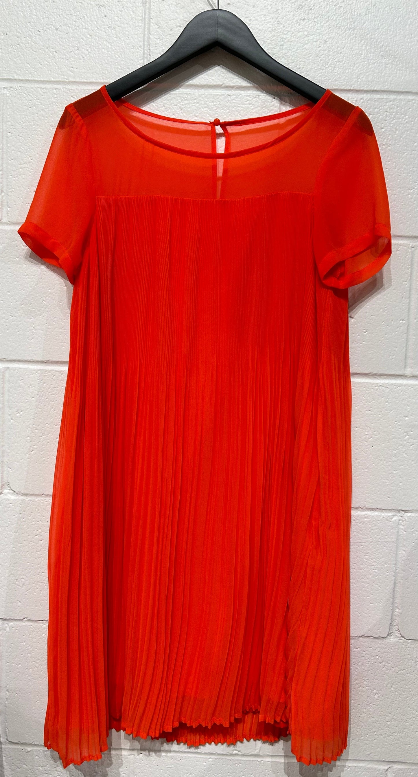 Women's S 34 (fits M+) Dress Orange Chiffon, Fine Pleats, Numph