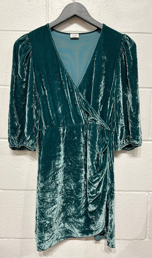 Women's Dress 2, Silk Blend Green Crushed Velvet, Wilfred