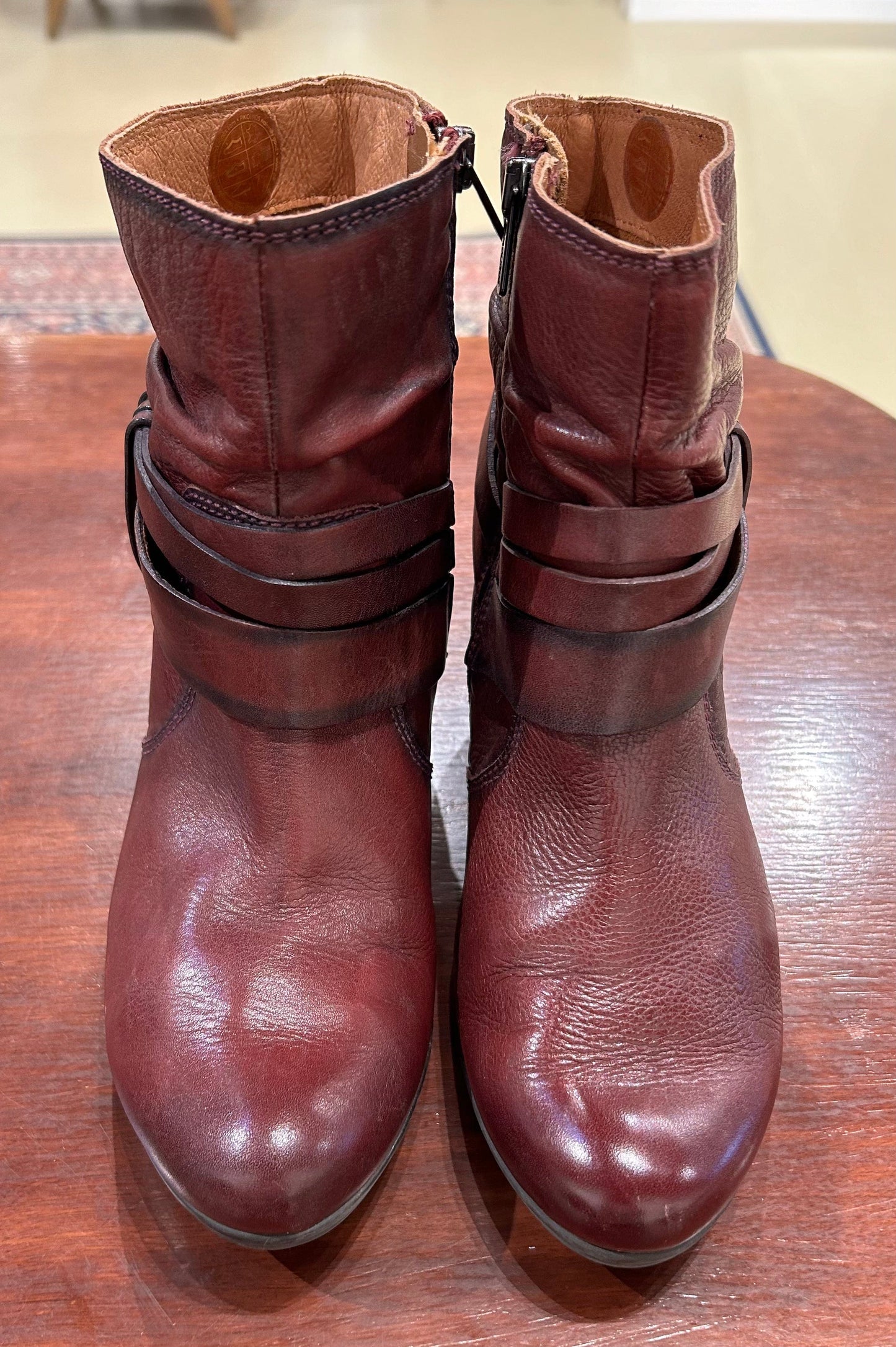 Women's Shoes - 39EU/  8.5 US, Pikolinos Heel Ankle Boots, Wine Leather