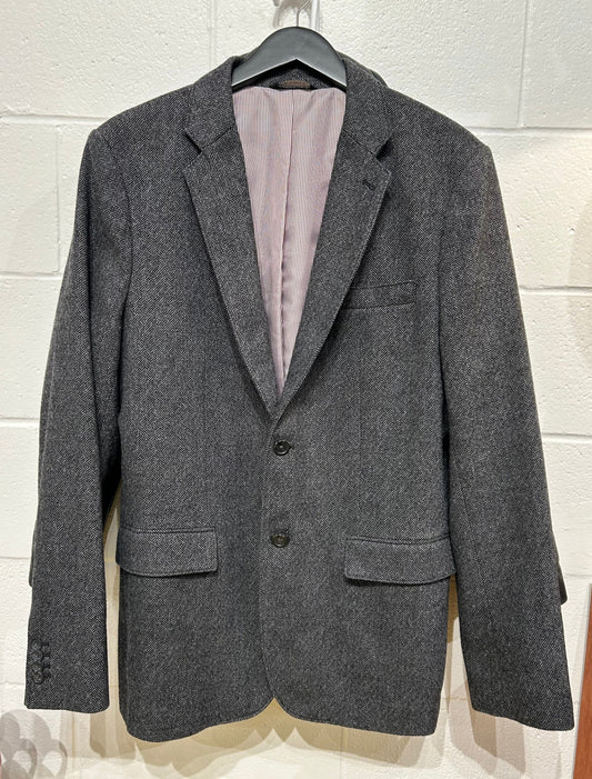 Men's 44L Wool Blend Herringbone Charcoal Sportscoat Jacket, Slim, Banana Republic