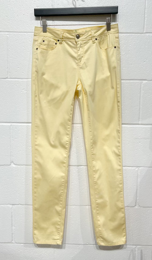 Women's Jeans 28 (may fit smaller), Ankle, Yellow, Bianco Jeans