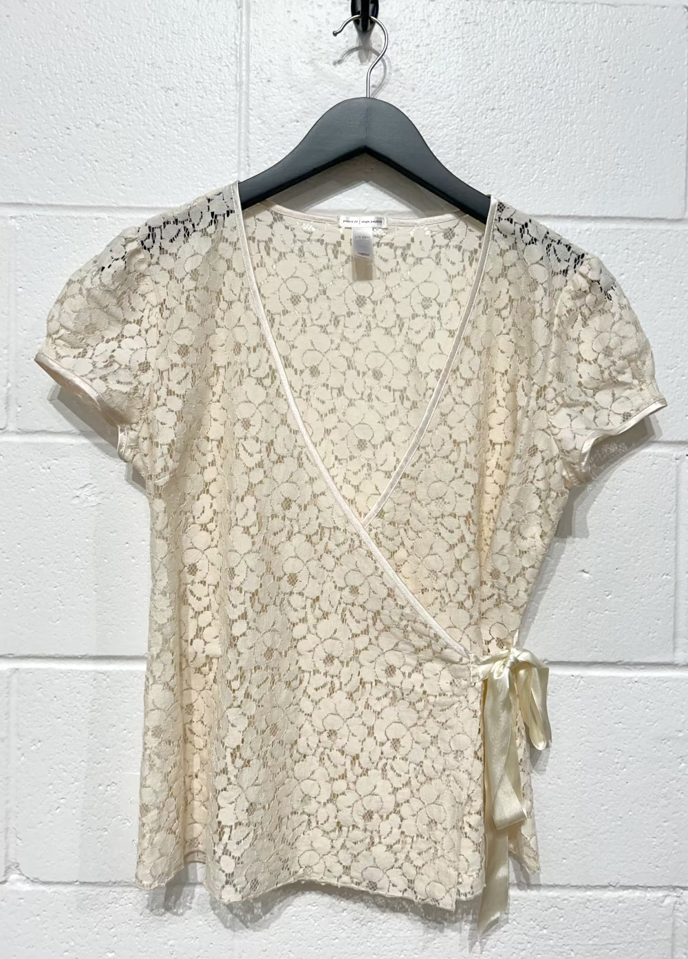 Women's M Lace Wrap Top Shirt, Old Navy