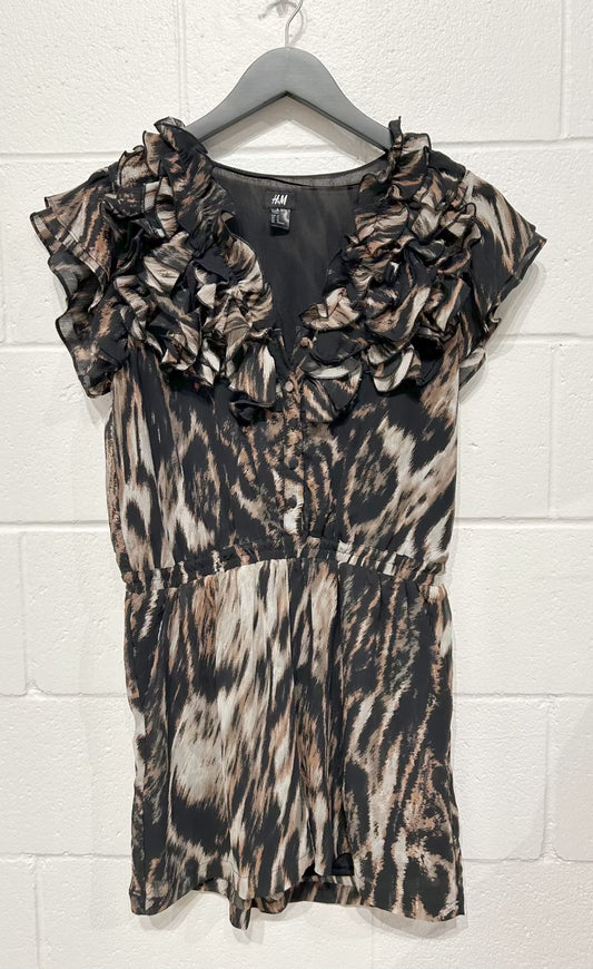 Women's Dress 12 Beige/Black Animal Print Ruffle Romper