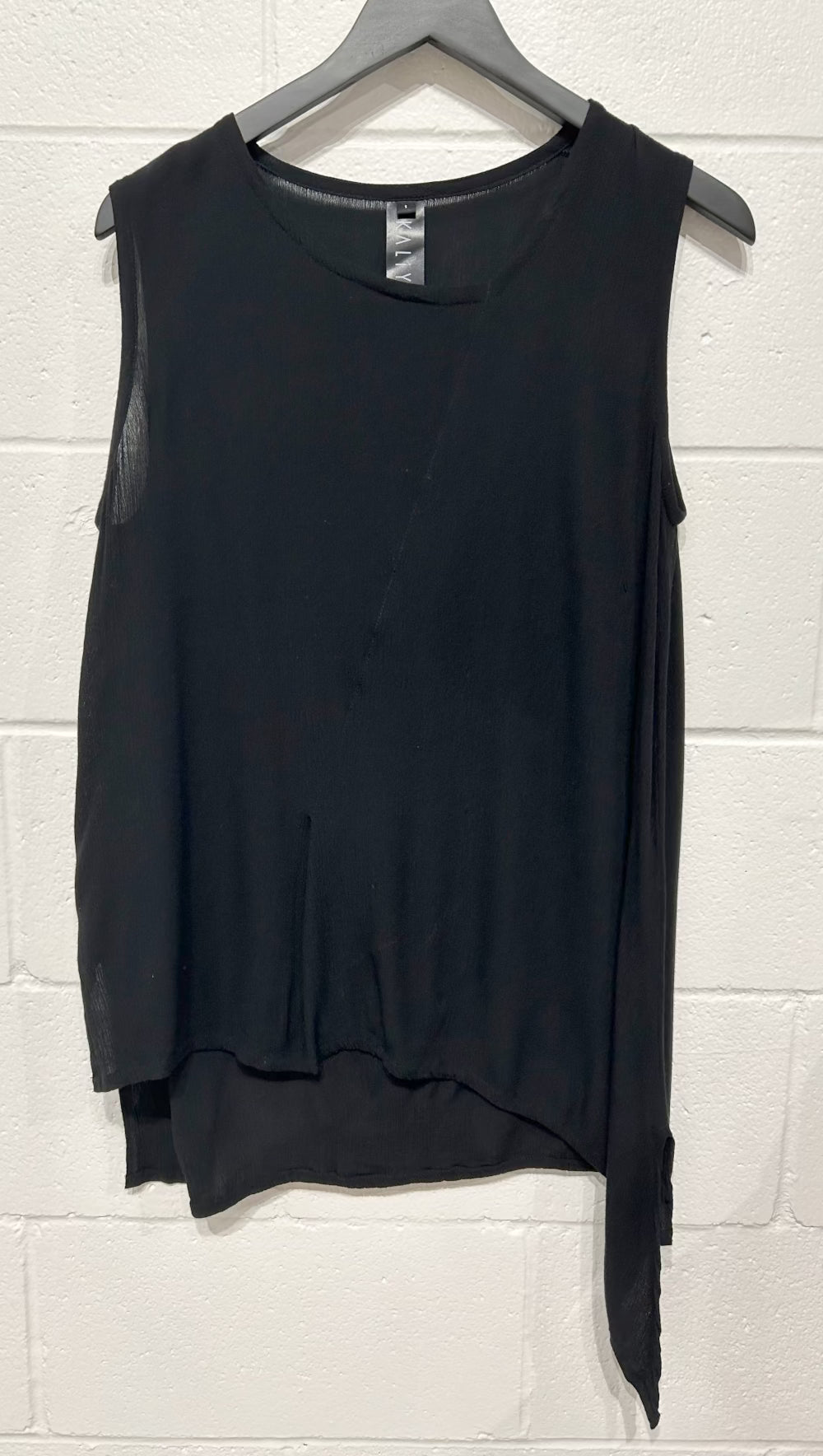 Women's 1 (M/L) Top Sleeveless Blouse, Black Asymmetric, Kaliyana