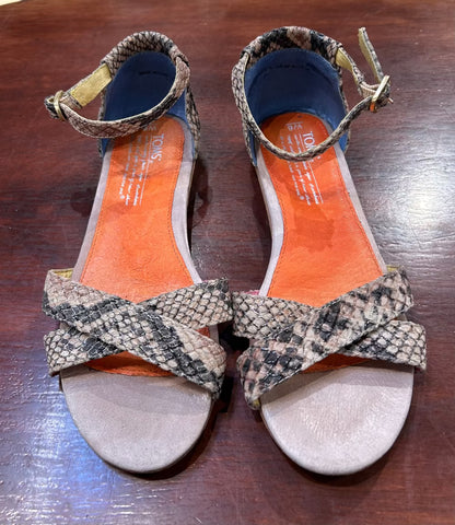 Women's Shoes - 6-6.5W US Beige Snake Print Sandals, Leather Sole, TOMS