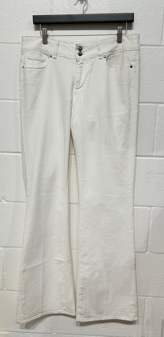 Women's Jeans 31, High Rise Boot Cut, White Denim, Paige Denim Hidden Hills, NWT New with Tags