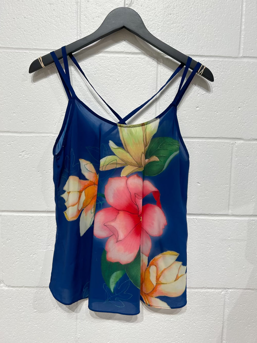 Women's XS Blue Flower Strappy Silky Tank Top, Pink Martini