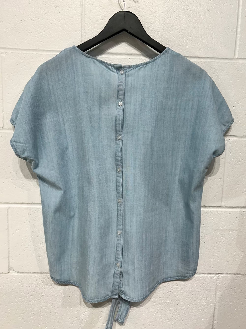 Women's M-L Cotton Top Button-Back Shirt, Front Tie, Denim Chambray