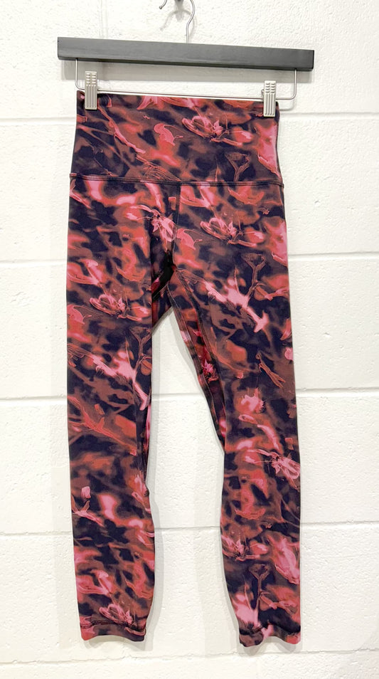 Women's 6 Cropped Legging - Rose Pink Red Abstract Floral Print, Lululemon