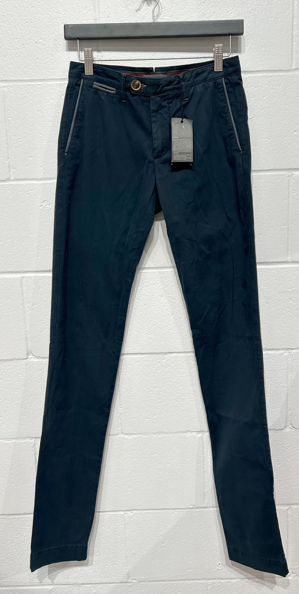 Men's Casual Pants 29, Cotton Chino, Slim- Navy, Eleventy, New with Tags (NWT)