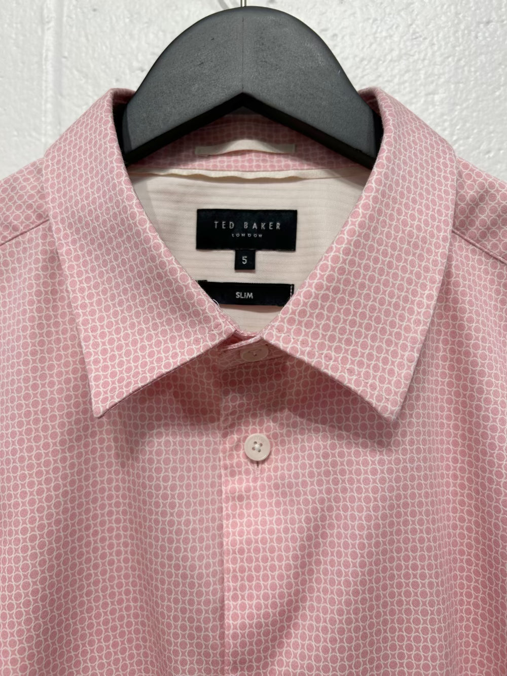 Men's XL (5) Cotton Shirt,  Long Sleeve, Button Up, Pink/White Geometric, Ted Baker