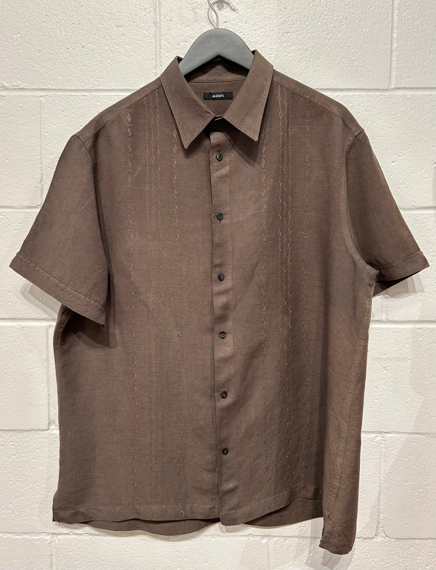 Men's XL Linen Blend Shirt,  Short Sleeve, Button Up, Brown with Embroidery, Alfani