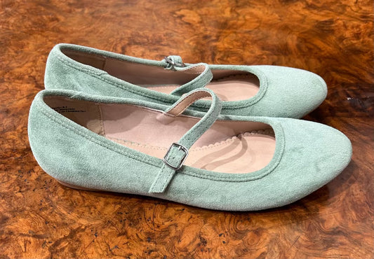 Women's Shoes - 8.5 M US Pale Green Faux Suede Mary Janes, Isaac Mizrahi