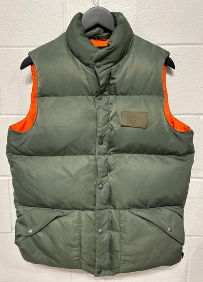 Men's M Zip Snap Down Filled Outback Vest, Olive/Orange, Activewear, Penfield