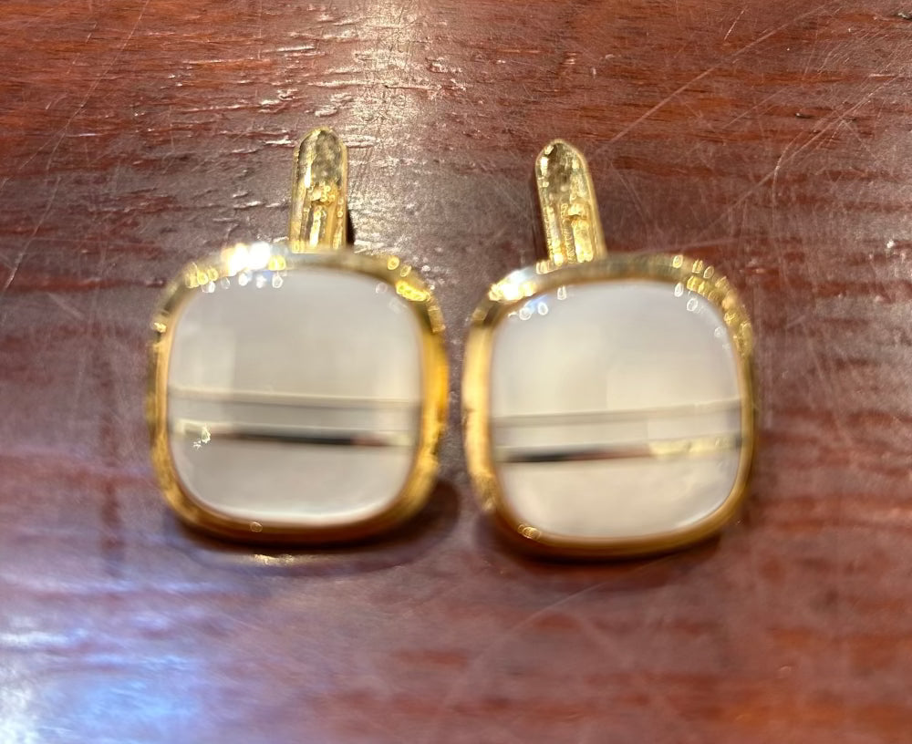 Vintage Goldtone Rounded Square Shell Cufflinks