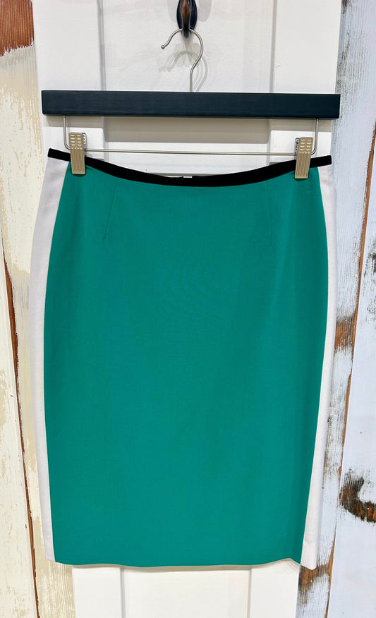 Women's 2 Skirt Knit Pencil Knee Length Colourblocked - Kelly Green w/ B/W, Isaac Mizrahi