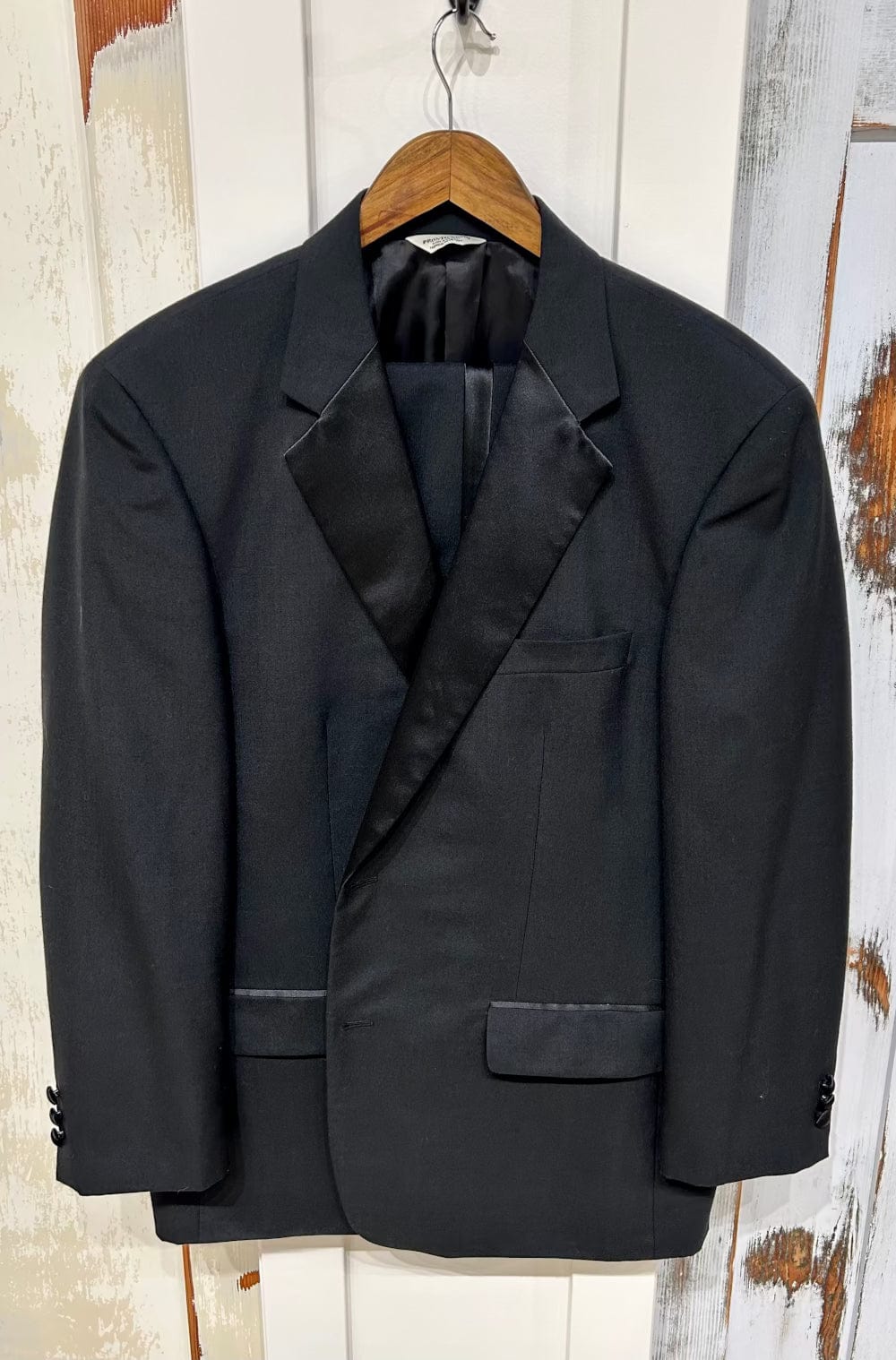 Men's 44R Wool Blend Tuxedo Suit, Satin Lapel, Black, Pronto Uomo